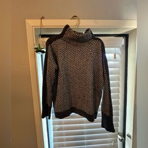 Herringbone Pattern Turtleneck Sweater by Splendid NWT